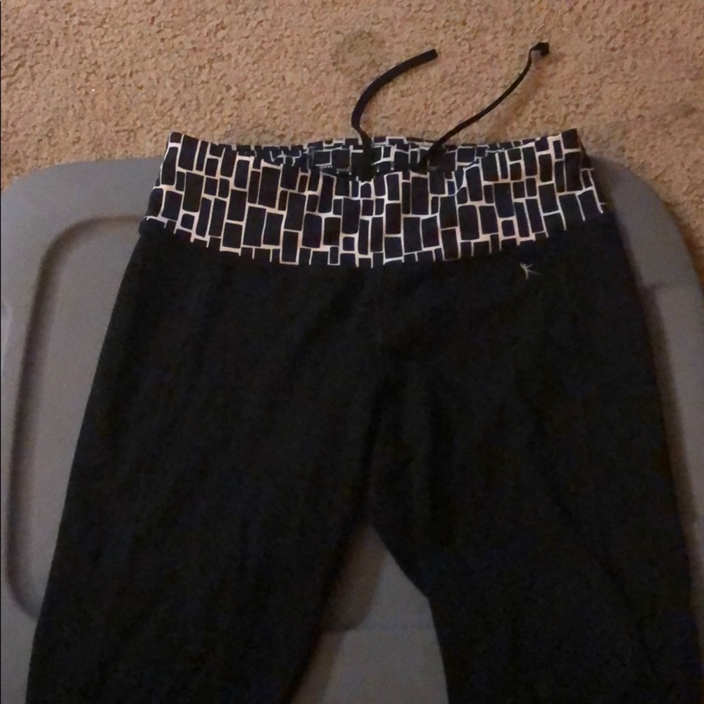 Black Capri leggings